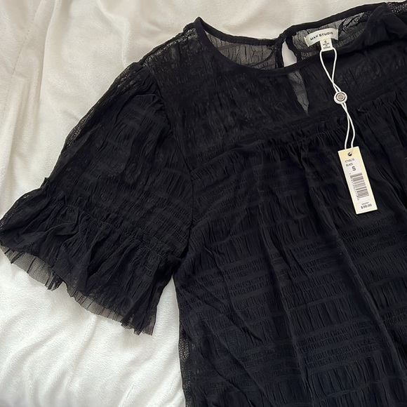 Max studio short sleeved blouse - Picture 2 of 5